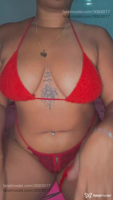 Acompanhante mulher morena (o) de olhos castanhos em Virtual - Nicole