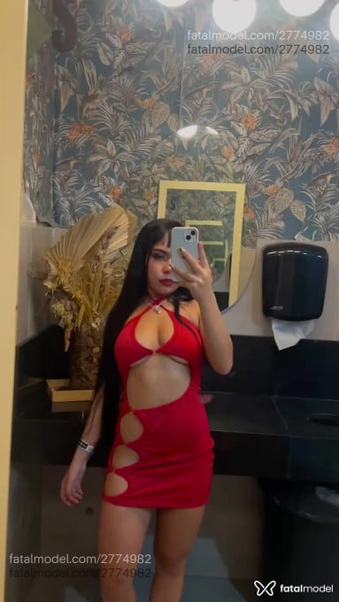 Acompanhante mulher morena (o) de olhos pretos em Virtual Acompanhante mulher morena (o) de olhos pretos em Virtual - Privjapinha