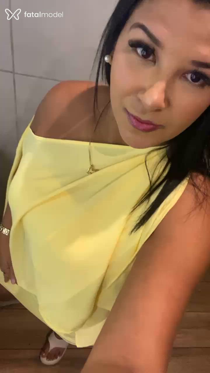 Acompanhante mulher morena (o) de olhos castanhos - Ágatha Cordeiro Acompanhante mulher morena (o) de olhos castanhos - Ágatha Cordeiro