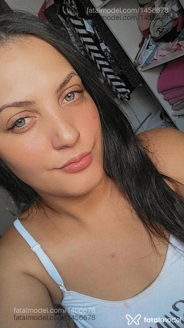 Acompanhante mulher morena (o) de olhos azuis em São Paulo - Bruna