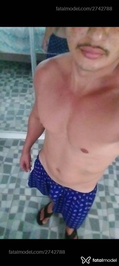 Acompanhante homem morena (o) de olhos castanhos em Rio de Janeiro - Gostosao