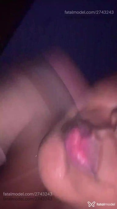 Acompanhante mulher morena (o) de olhos castanhos em Caraguatatuba - Nicole