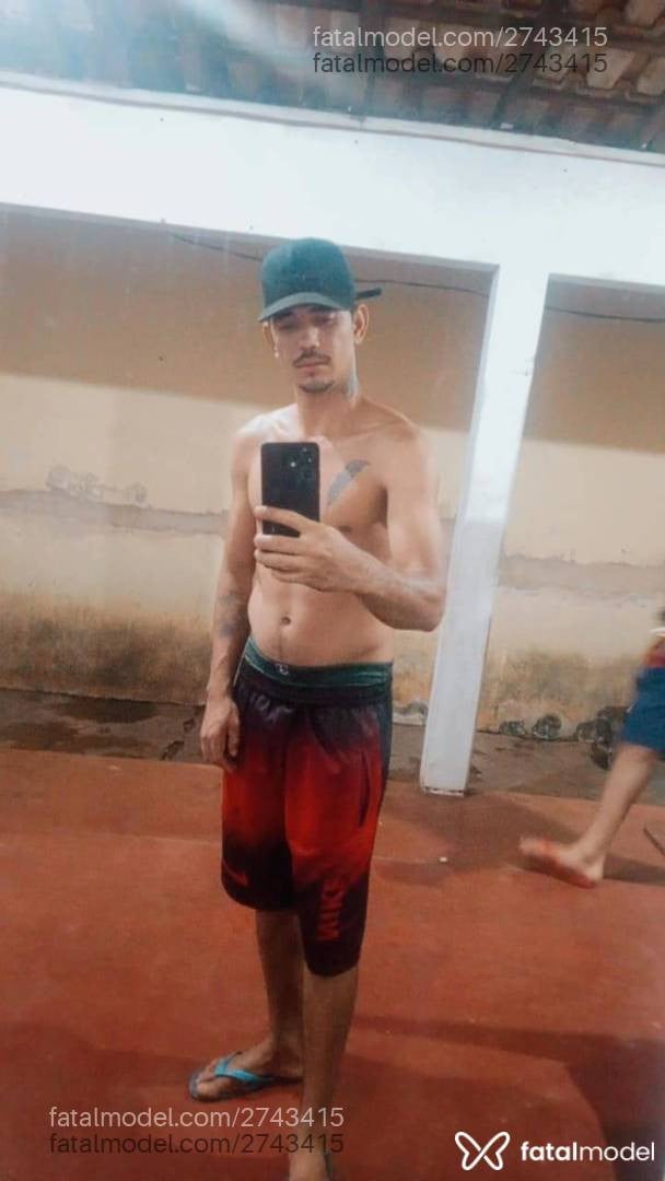 Acompanhante homem morena (o) de olhos castanhos em Rio Verde - Zé Pegador