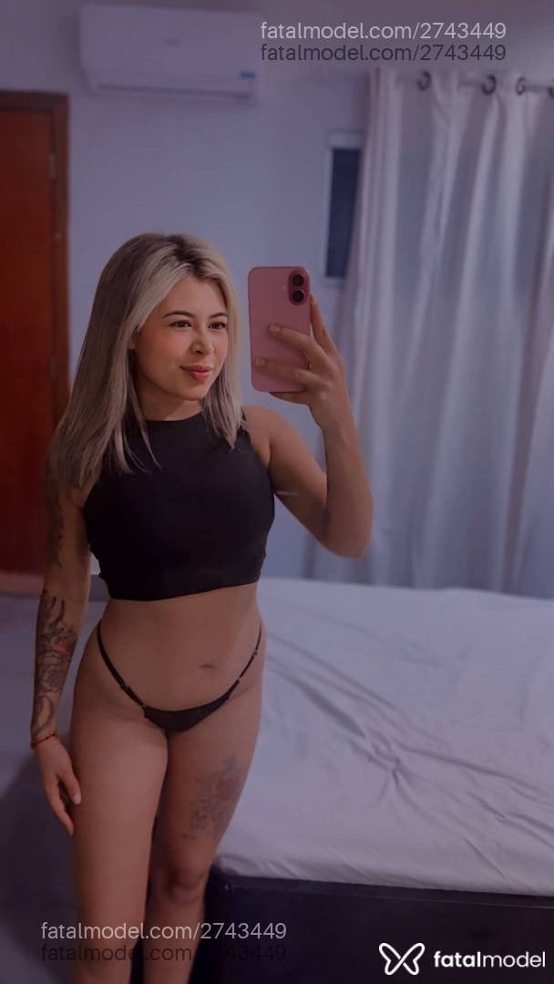 Acompanhante mulher loira (o) de olhos mel em Uberaba - Julia