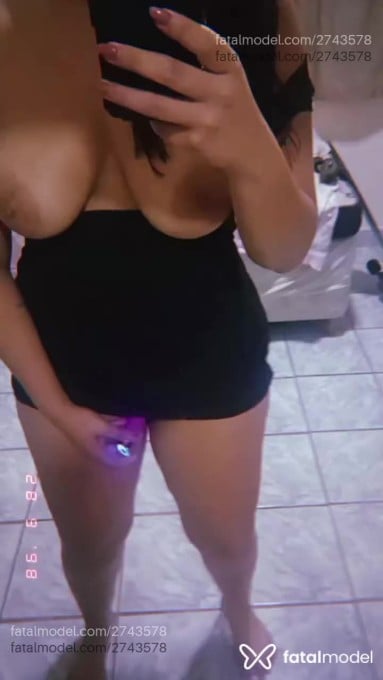 Acompanhante mulher com cabelo castanho de olhos castanhos em Virtual - Byanca Borges