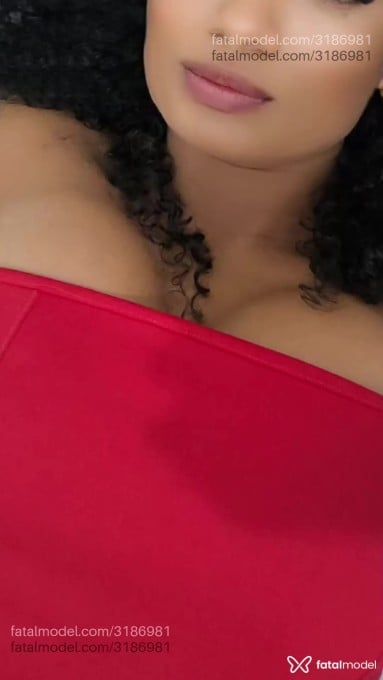 Acompanhante mulher morena (o) de olhos castanhos em Caldas Novas - Gabriela