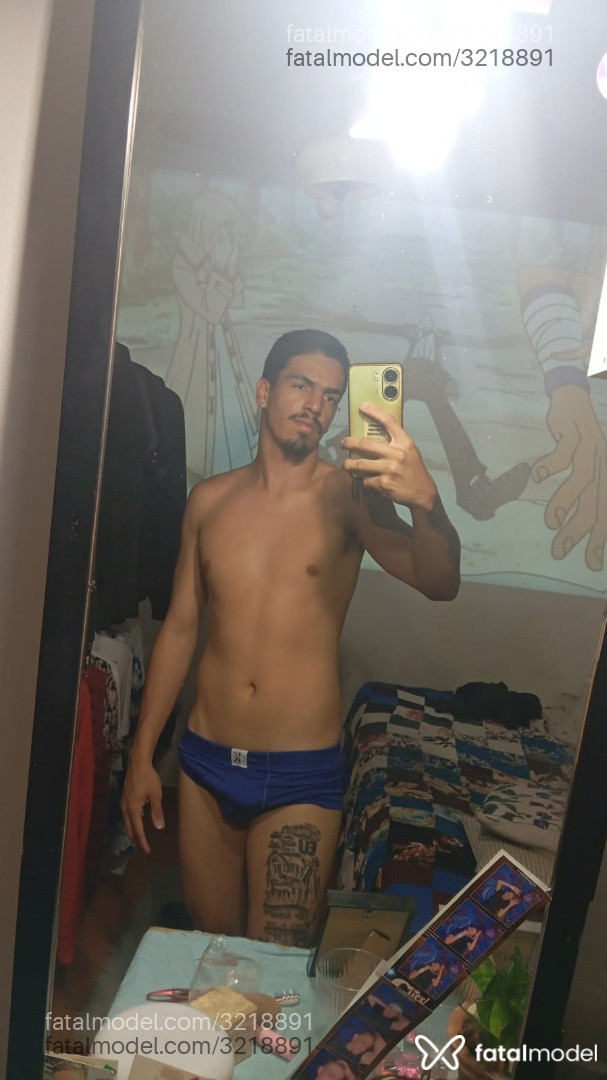 Acompanhante homem morena (o) de olhos pretos em Virtual Acompanhante homem morena (o) de olhos pretos em Virtual - Marcos Vinicius