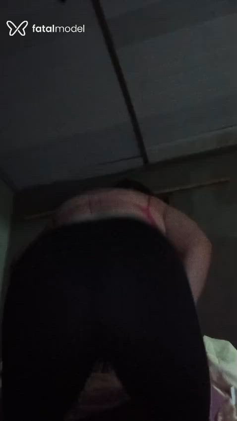 Acompanhante mulher com cabelo castanho de olhos mel - Bruna