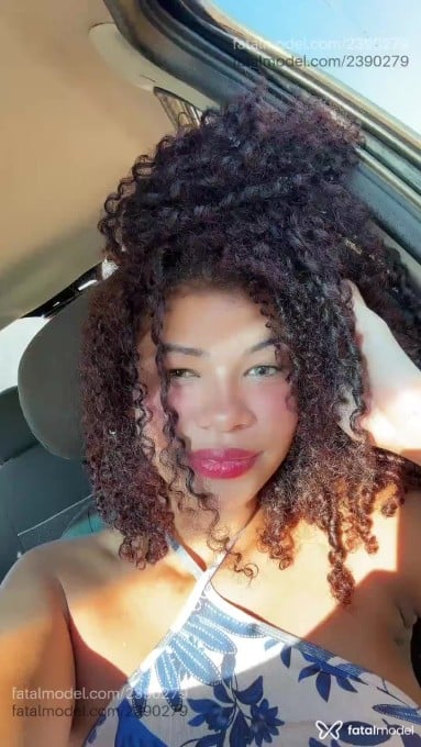 Acompanhante mulher morena (o) de olhos castanhos em Pontes e Lacerda Acompanhante mulher morena (o) de olhos castanhos em Pontes e Lacerda - Jessica