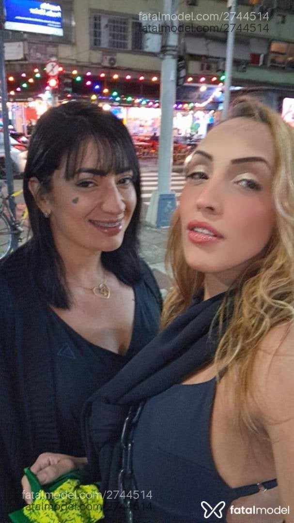 Acompanhante mulher loira (o) de olhos castanhos em Rio de Janeiro - Caroline