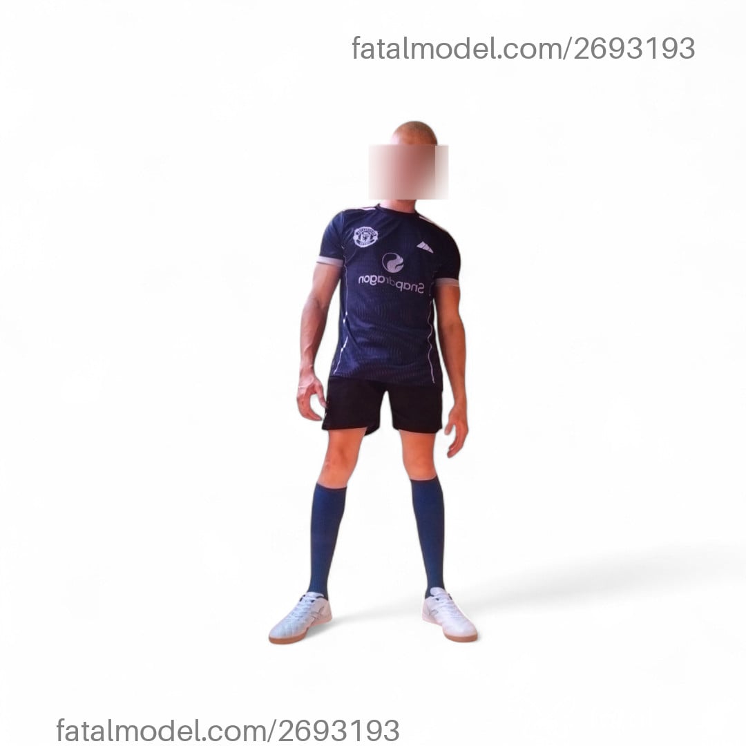 Acompanhante homem sem cabelo de olhos castanhos - Caio Maldonato