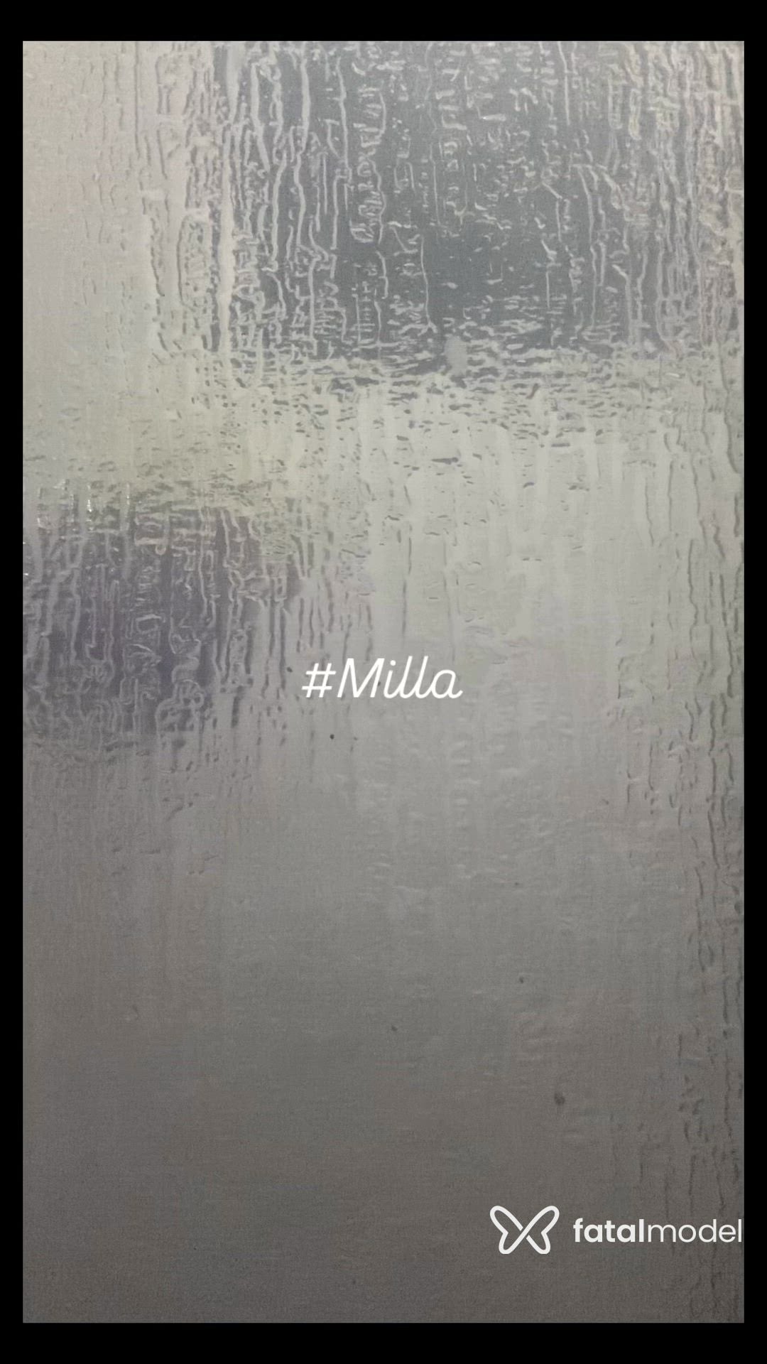 Acompanhante mulher ruiva (o) de olhos castanhos - Milla Salles Acompanhante mulher ruiva (o) de olhos castanhos - Milla Salles