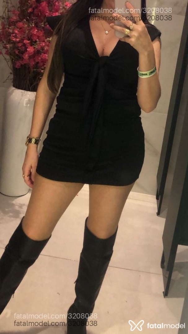 Acompanhante mulher com cabelo castanho de olhos verdes em Foz do Iguaçu - Gabriela