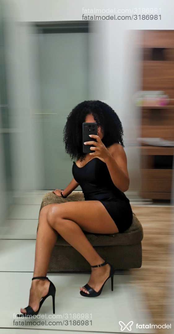 Acompanhante mulher morena (o) de olhos castanhos em Caldas Novas - Gabriela