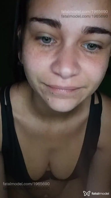 Acompanhante mulher morena (o) de olhos verdes em Virtual - Maju laranjinha