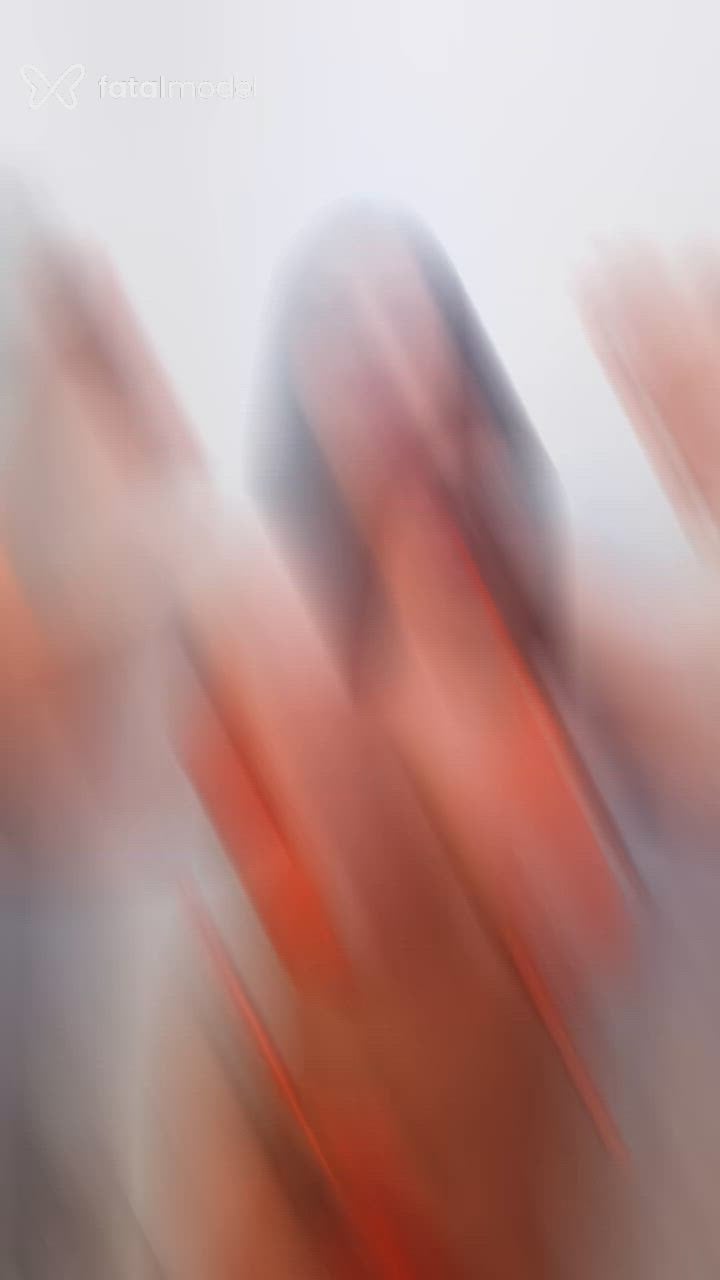 Acompanhante mulher morena (o) de olhos pretos - Jessica Araujo