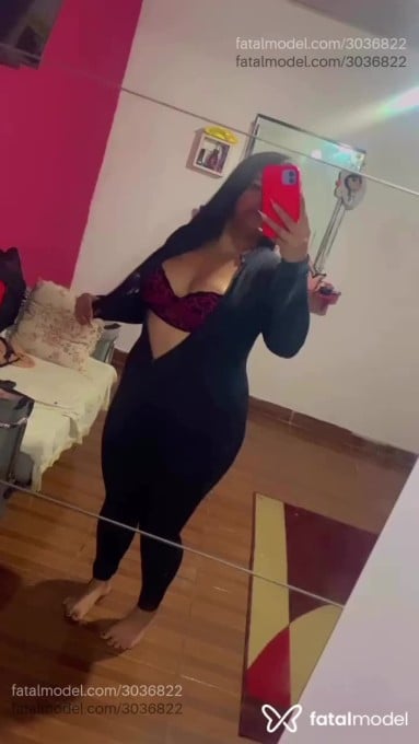 Acompanhante mulher com cabelo castanho de olhos castanhos em São Paulo - Larissa