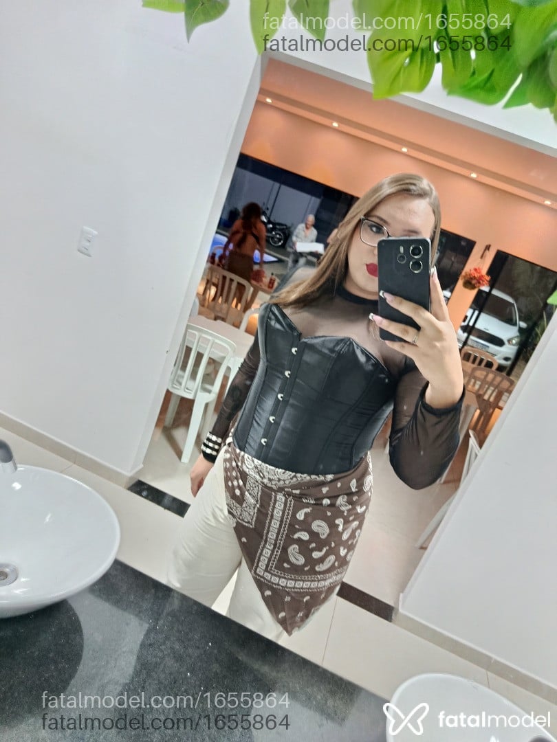 Acompanhante mulher trans loira (o) de olhos castanhos em Ipameri - Bruna Ferrary