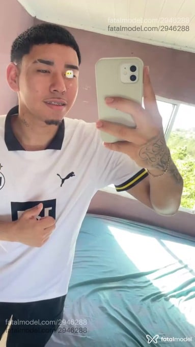 Acompanhante homem morena (o) de olhos castanhos - Riquelme Acompanhante homem morena (o) de olhos castanhos - Riquelme