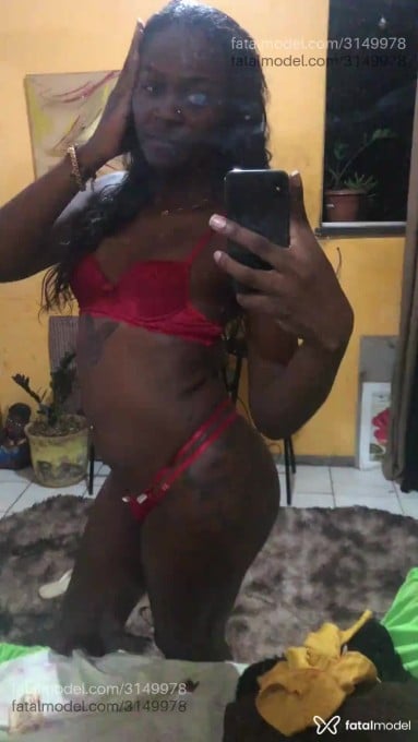 Acompanhante mulher trans morena (o) de olhos castanhos em Virtual - Dandarasapeka