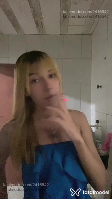 Acompanhante mulher trans ruiva (o) de olhos castanhos em Rio de Janeiro - Evellyn