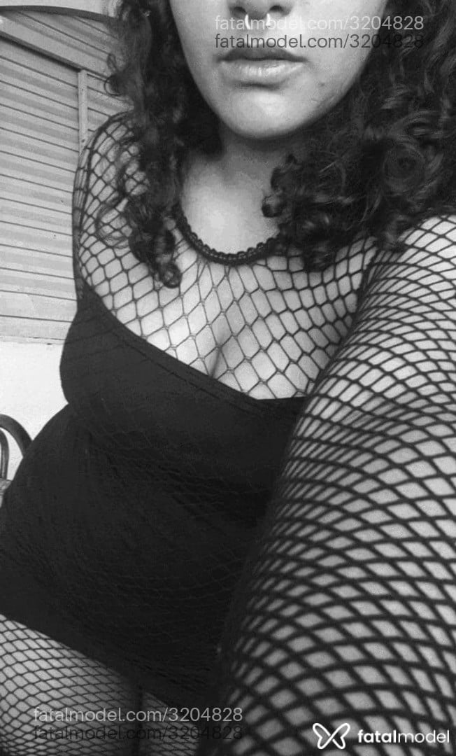 Acompanhante mulher morena (o) de olhos castanhos em Goiânia - Karyne