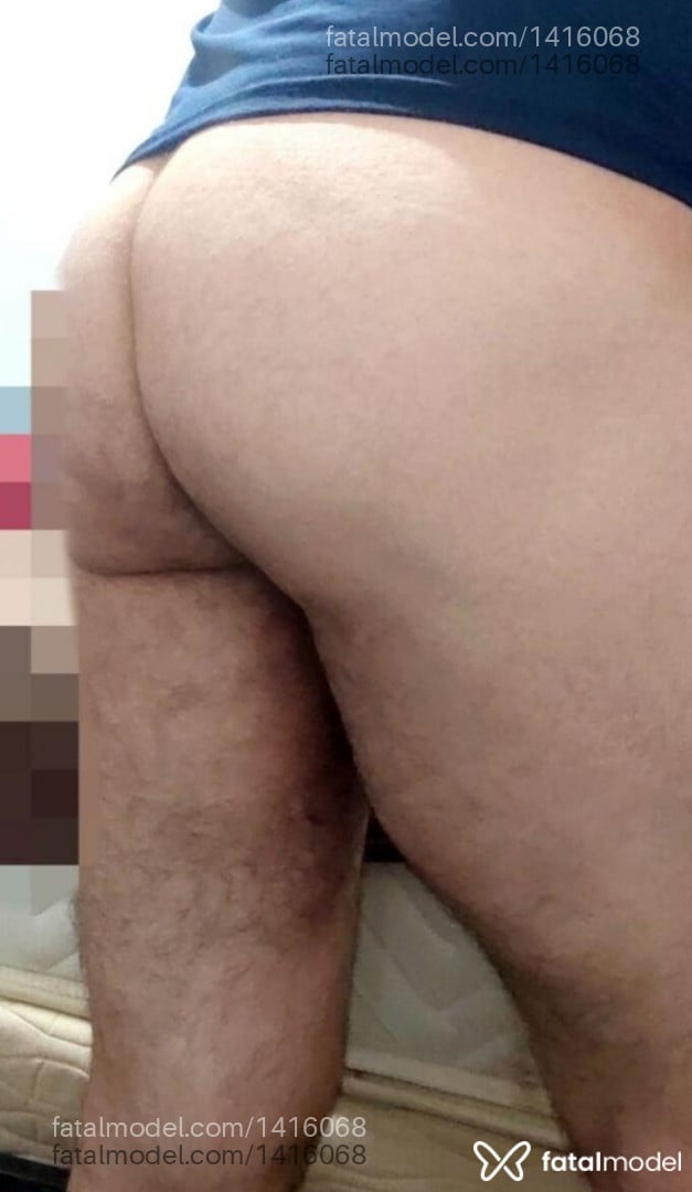 Acompanhante homem morena (o) de olhos verdes em Patrocínio Acompanhante homem morena (o) de olhos verdes em Patrocínio - JOVEMURSO