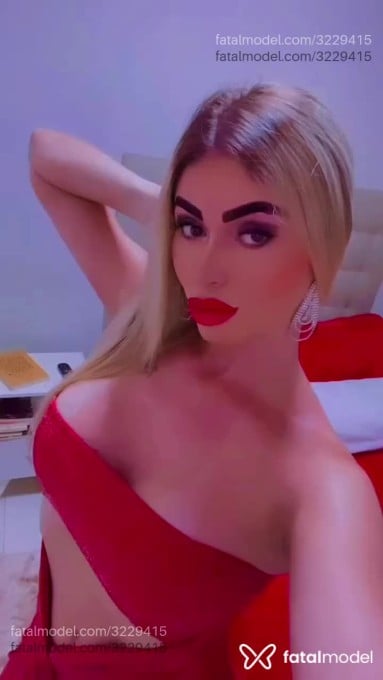 Acompanhante mulher loira (o) de olhos verdes em Campo Grande - Geroldi