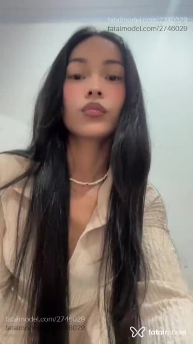 Acompanhante mulher morena (o) de olhos castanhos em Tubarão - Nicolli