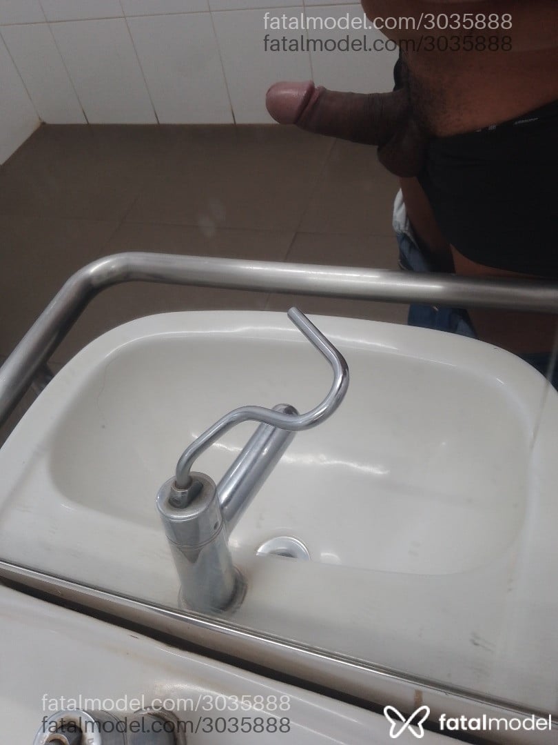 Acompanhante homem morena (o) de olhos pretos em Palmas Acompanhante homem morena (o) de olhos pretos em Palmas - Baiano