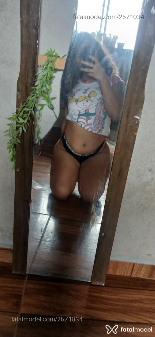 Acompanhante mulher trans com cabelo castanho de olhos castanhos em Congonhas - Bianca