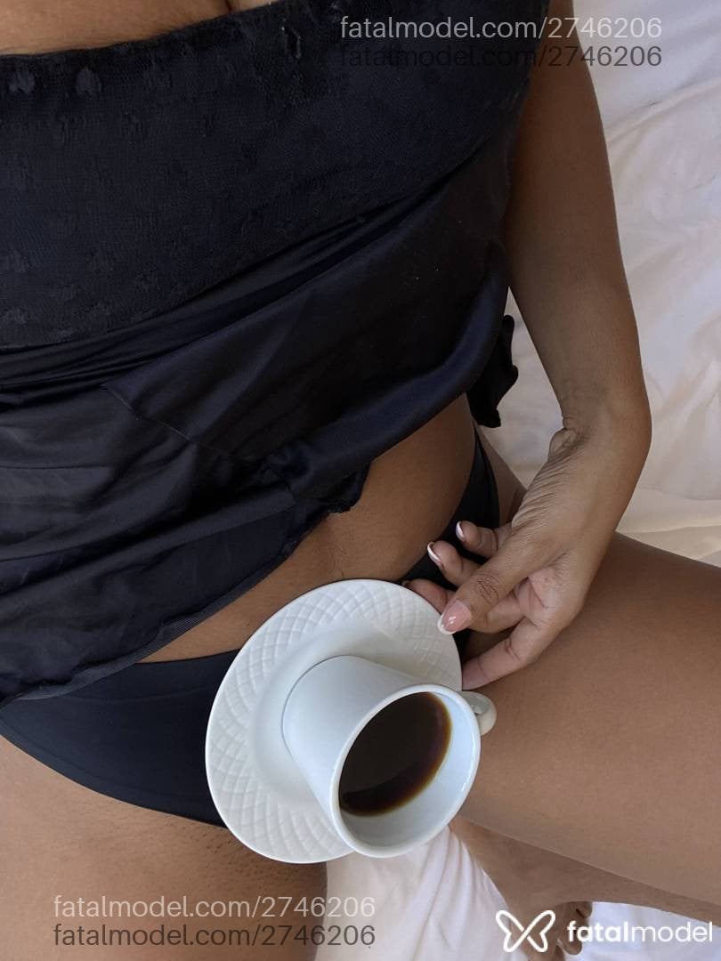 Acompanhante mulher morena (o) de olhos castanhos em Recife - Lorena
