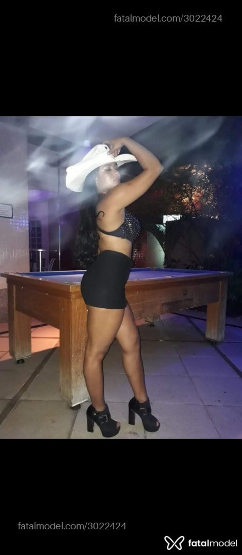 Acompanhante mulher morena (o) de olhos castanhos em São Mateus Acompanhante mulher morena (o) de olhos castanhos em São Mateus - Maya