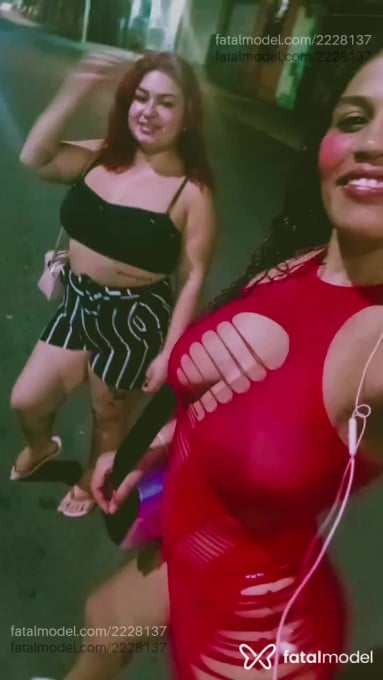 Acompanhante mulher com cabelo castanho de olhos castanhos em Porto Alegre - Juliana