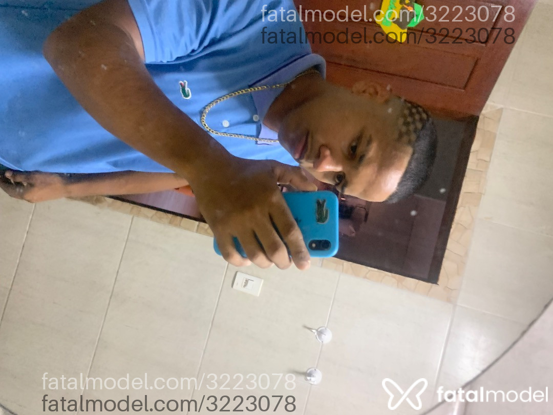 Acompanhante homem com cabelo castanho de olhos castanhos em Porto Velho - Superchoque