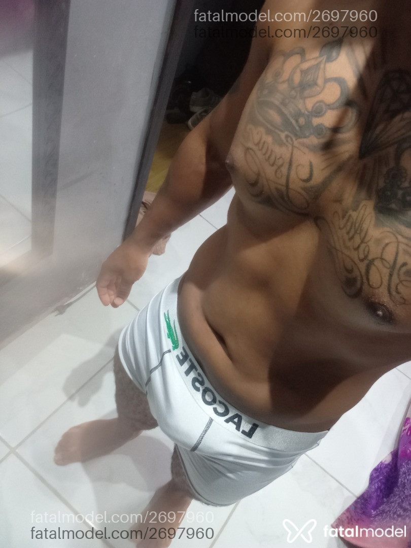 Acompanhante homem morena (o) de olhos pretos em Virtual - Jordan