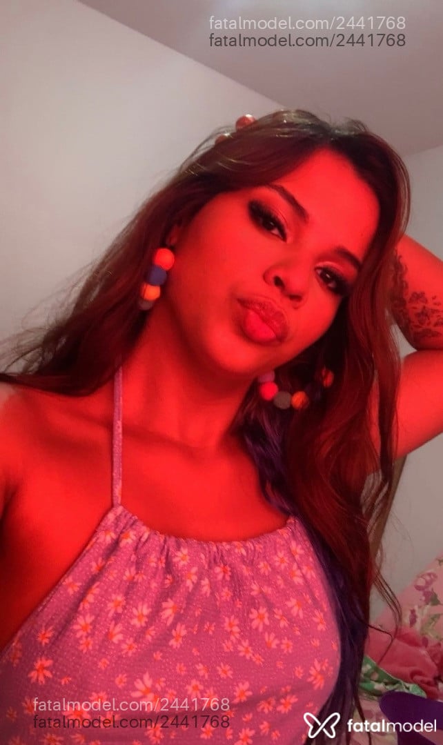 Acompanhante mulher trans morena (o) de olhos castanhos em Rio de Janeiro - Karina Kido