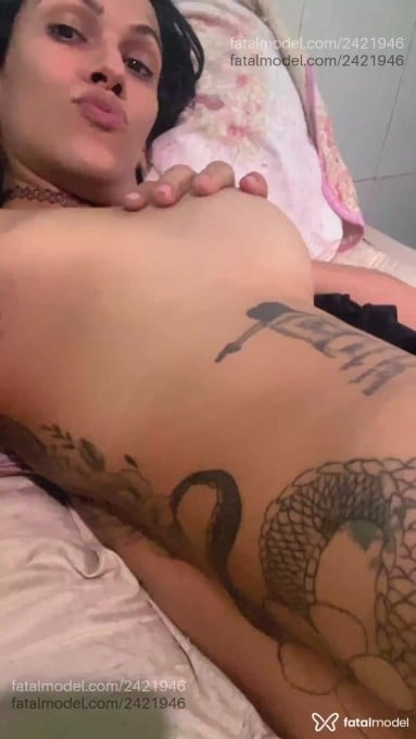 Acompanhante mulher trans morena (o) de olhos pretos em Belém Acompanhante mulher trans morena (o) de olhos pretos em Belém - Lory