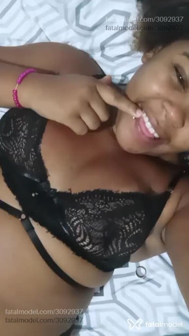 Acompanhante mulher morena (o) de olhos castanhos em Rio de Janeiro - Vivirj