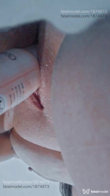 Acompanhante mulher loira (o) de olhos azuis em Maceió - Griinga