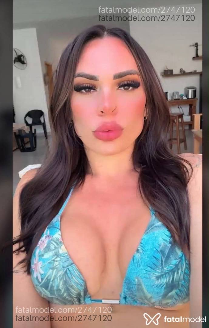 Acompanhante mulher trans morena (o) de olhos castanhos - Isabelly Finoti
