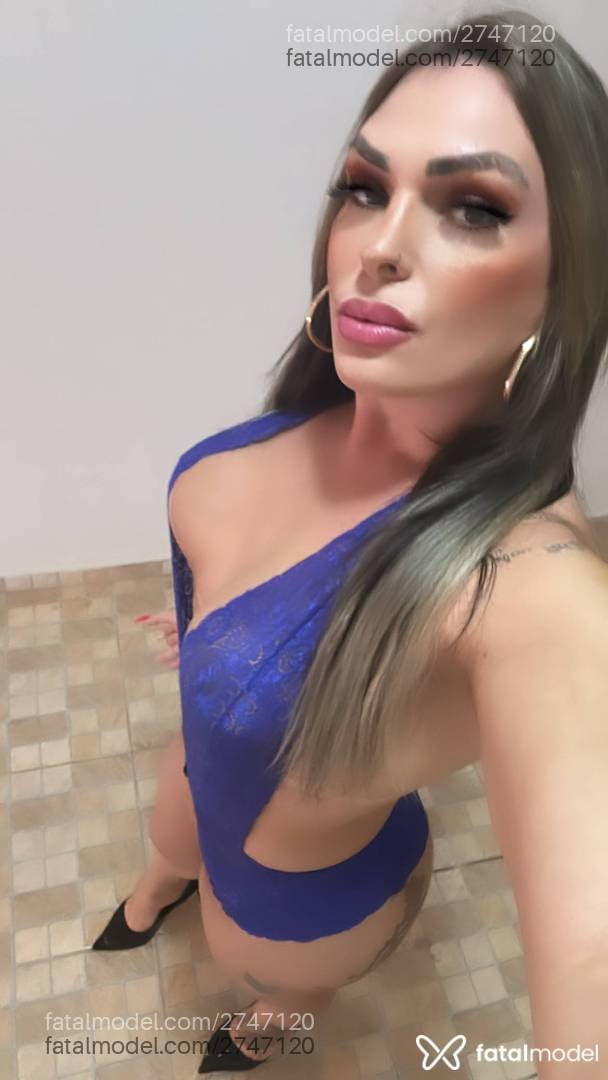 Acompanhante mulher trans morena (o) de olhos castanhos - Isabelly Finoti