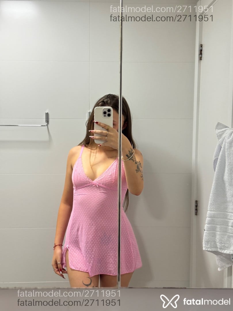 Acompanhante mulher loira (o) de olhos mel em Curitiba - Isa