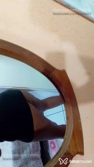 Acompanhante mulher com cabelo castanho de olhos castanhos em Goianápolis - Letícia