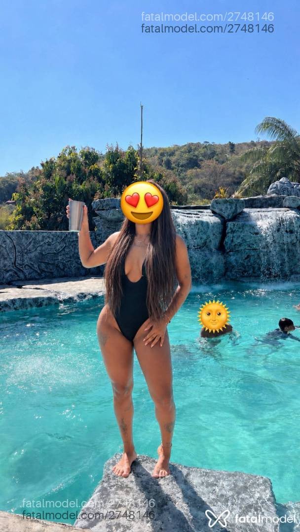 Acompanhante mulher com cabelo castanho de olhos castanhos em Barbacena - Laura
