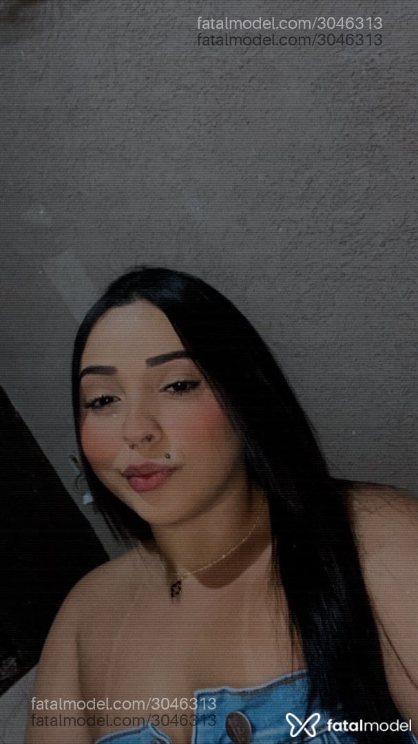 Acompanhante mulher morena (o) de olhos castanhos em Bom Despacho Acompanhante mulher morena (o) de olhos castanhos em Bom Despacho - Raissa