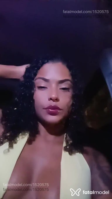 Acompanhante mulher morena (o) de olhos pretos em Guarujá Acompanhante mulher morena (o) de olhos pretos em Guarujá - morena rosa