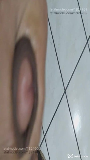 Acompanhante homem morena (o) de olhos castanhos - Antovani Acompanhante homem morena (o) de olhos castanhos - Antovani