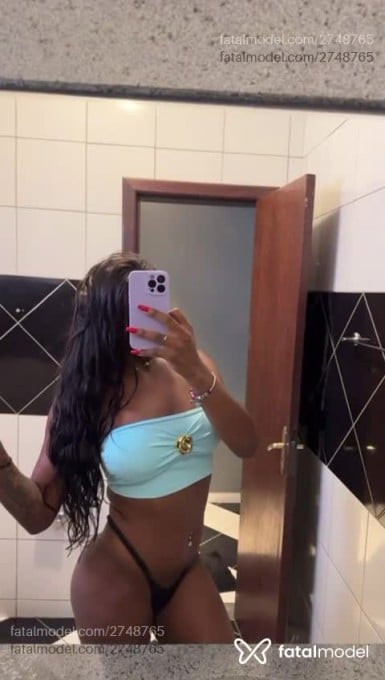Acompanhante mulher trans morena (o) de olhos castanhos em Lagoa da Prata - Paola