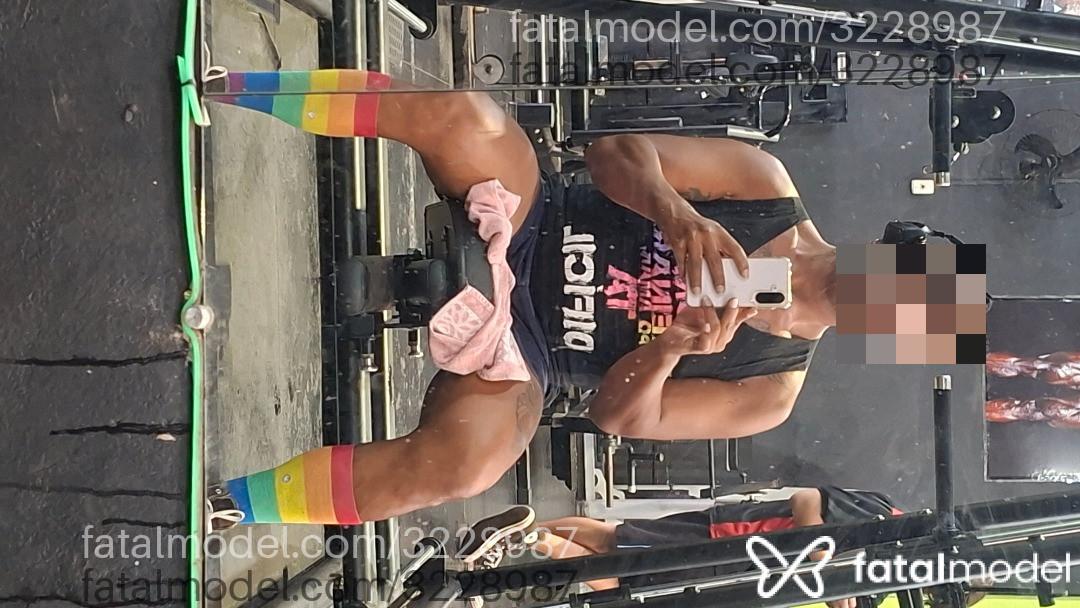 Acompanhante homem trans morena (o) de olhos castanhos em Bauru - Tathi castequini